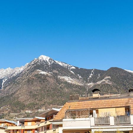 Flow Apartments Winkel Atelier Merano Esterno foto