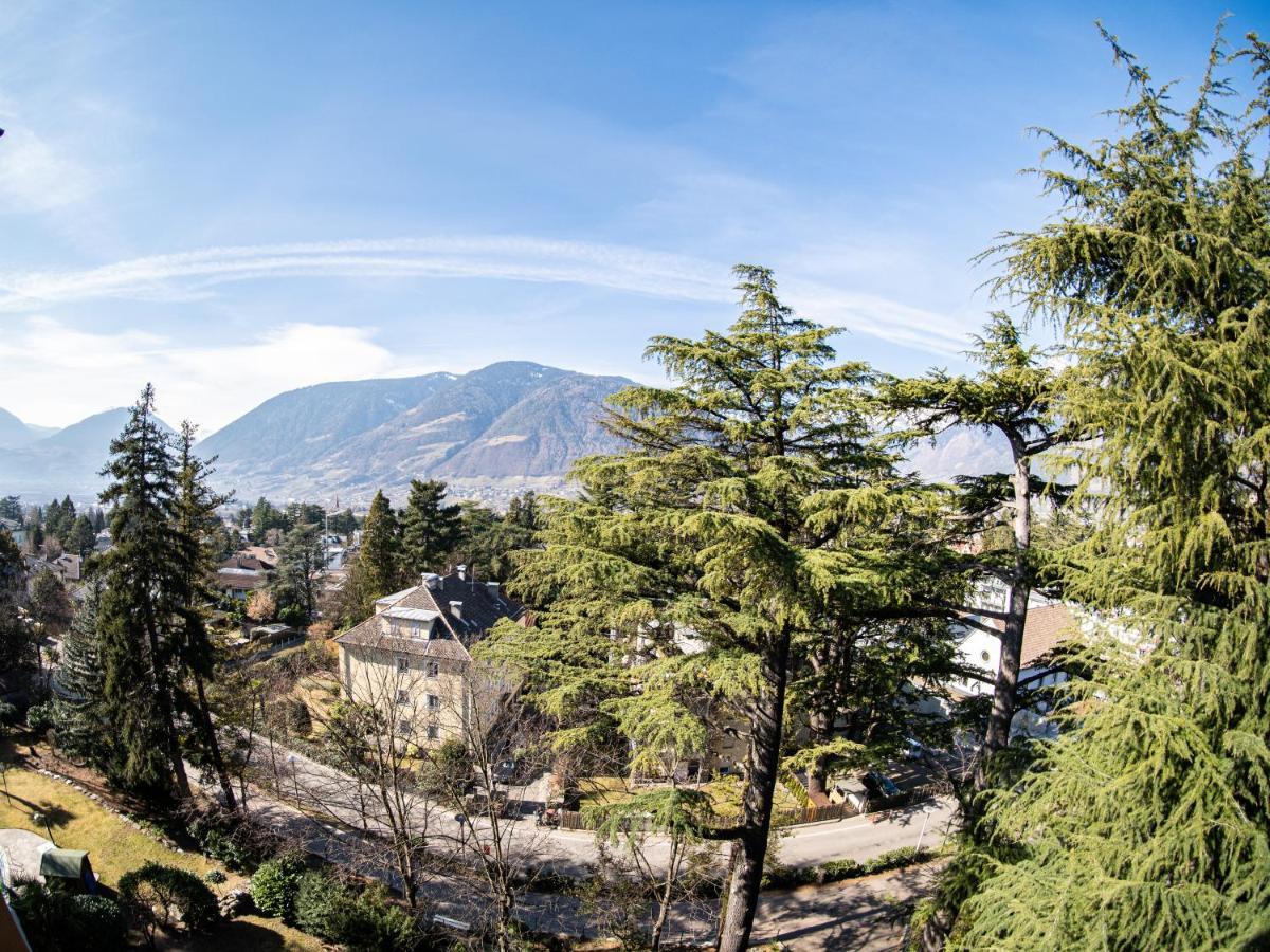 Flow Apartments Winkel Atelier Merano Esterno foto