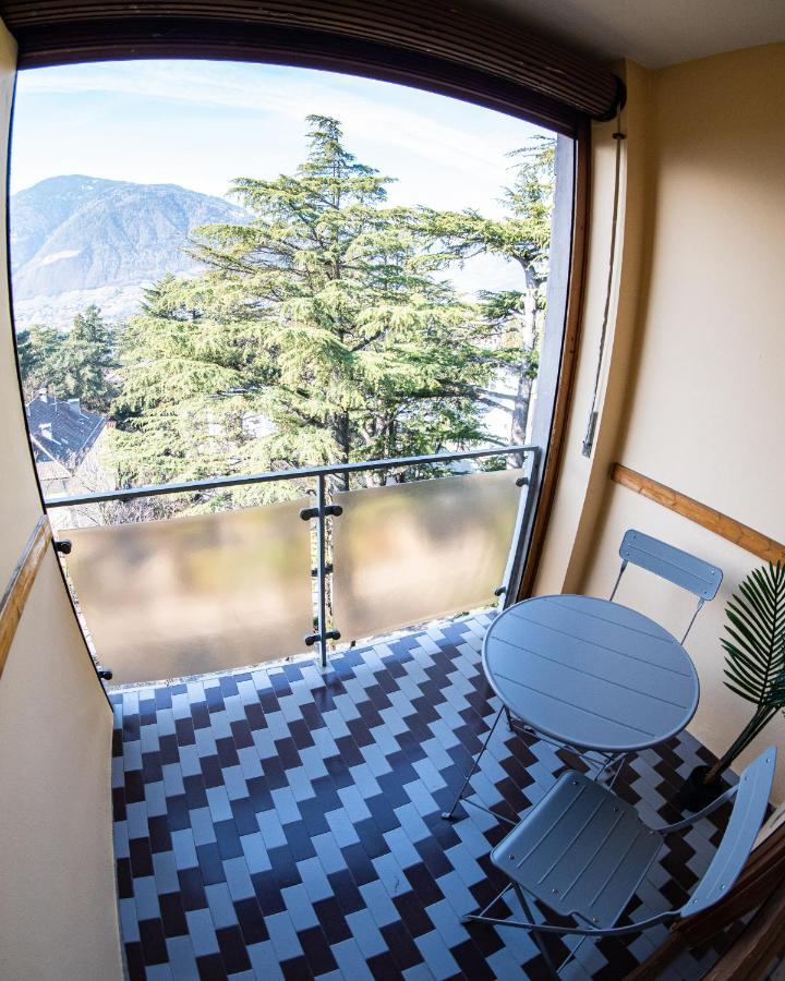 Flow Apartments Winkel Atelier Merano Esterno foto
